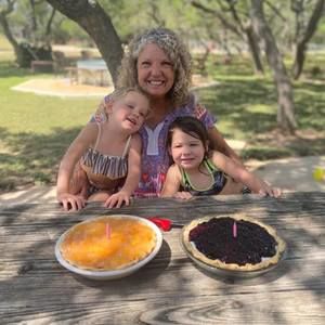 Meet your Posher, Marcia